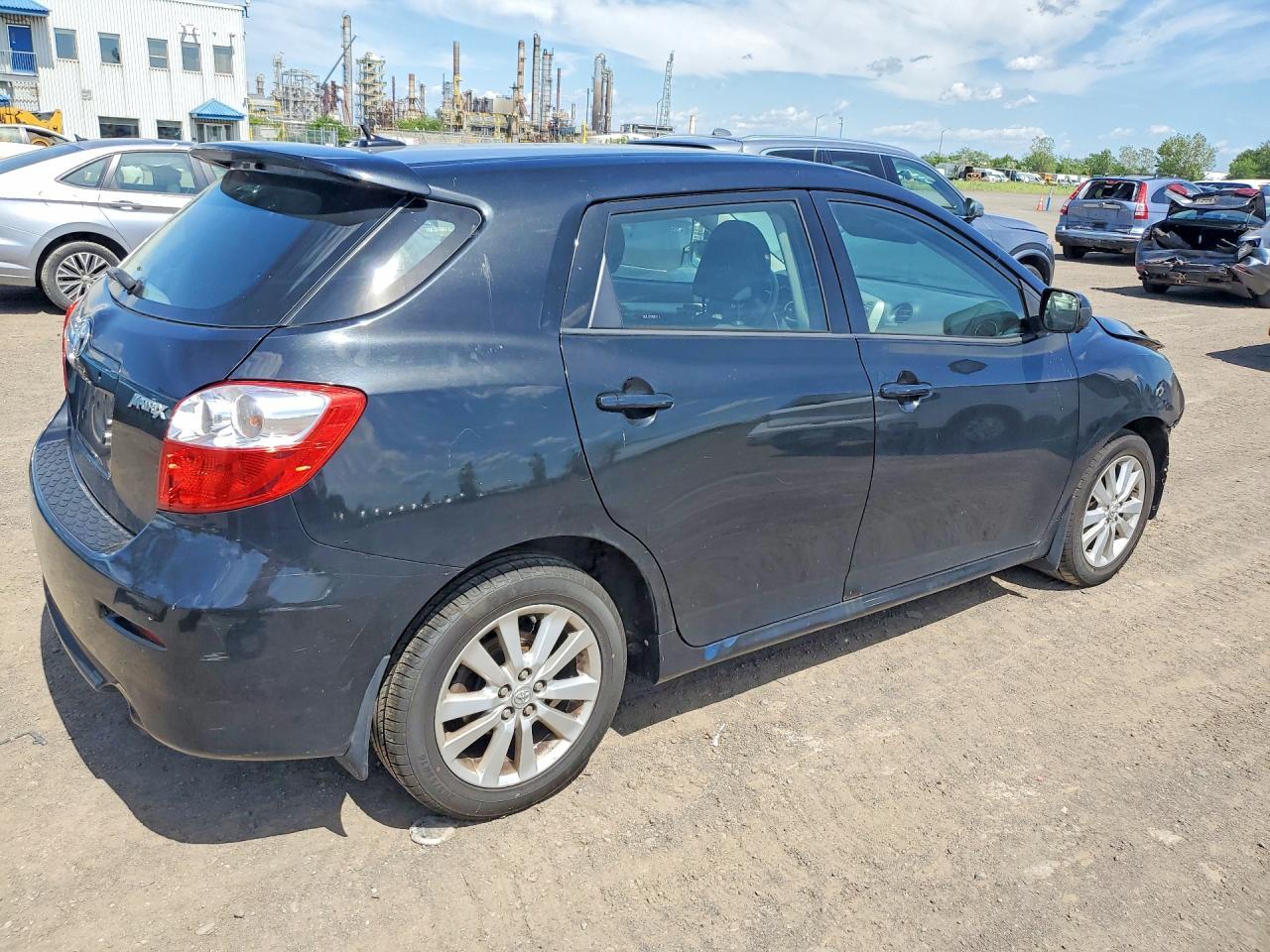2010 Toyota Matrix Base - Фото 3