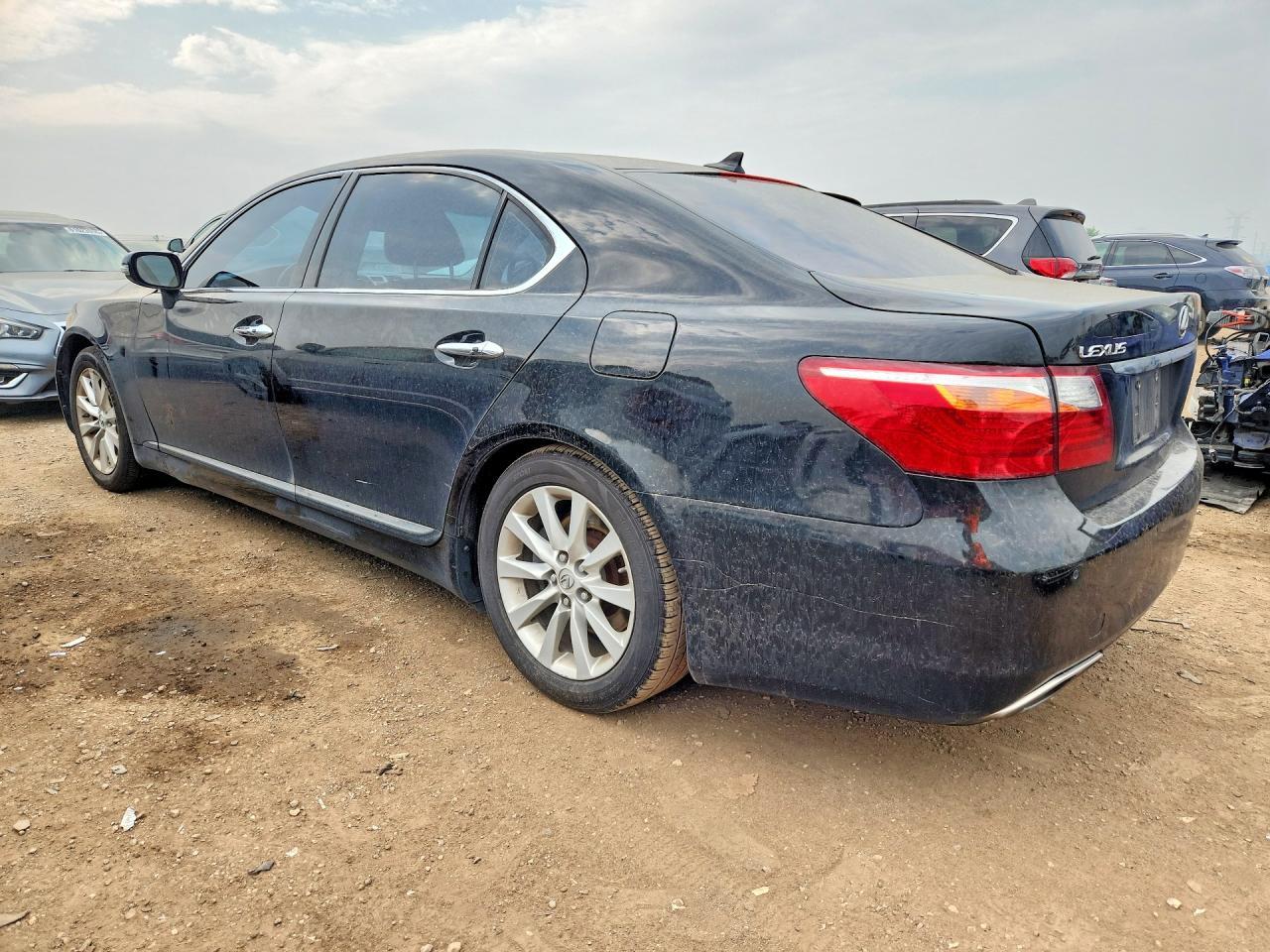 2010 Lexus Ls 460L - Image 2