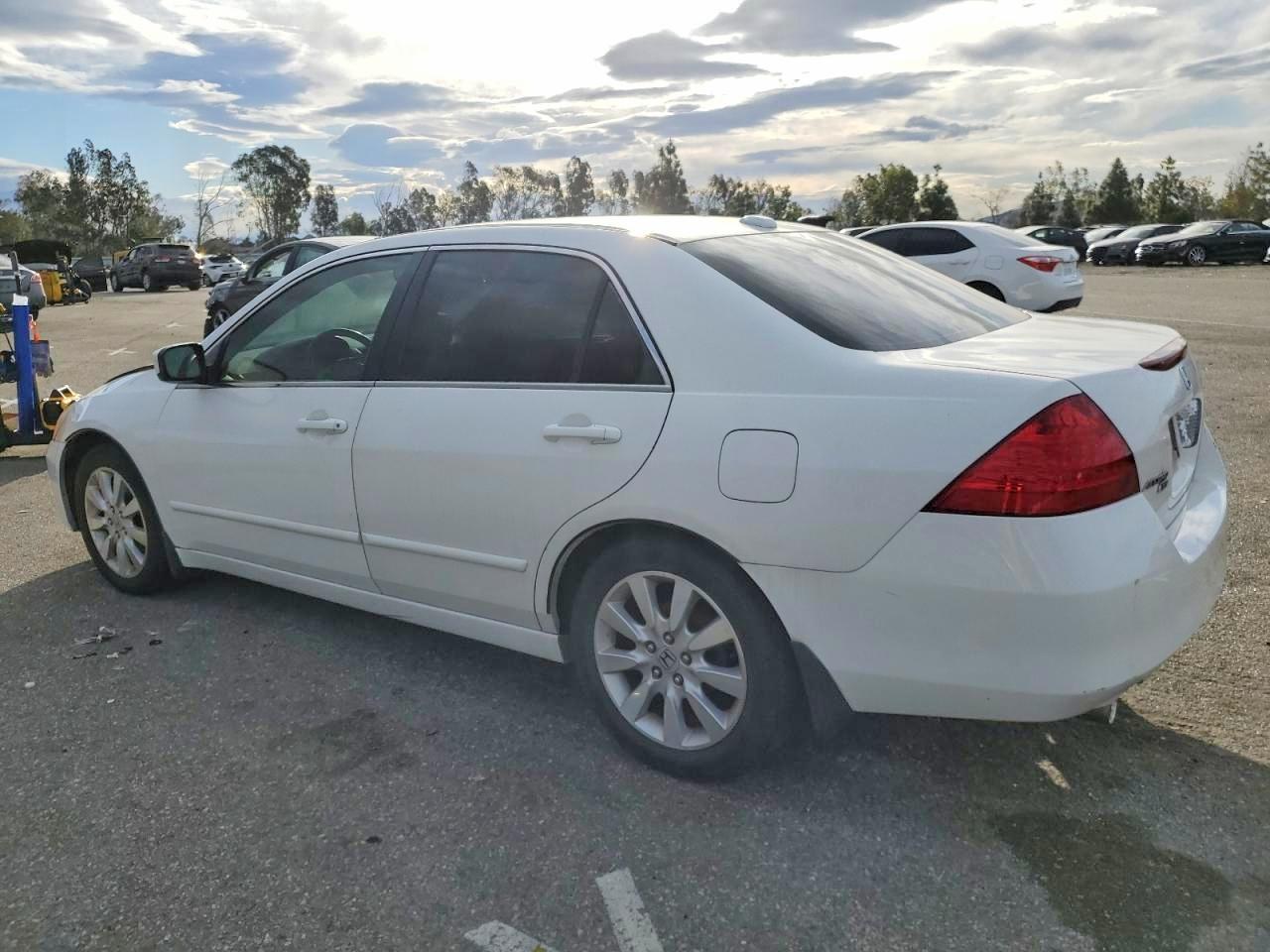 2007 Honda Accord Ex - Image 2