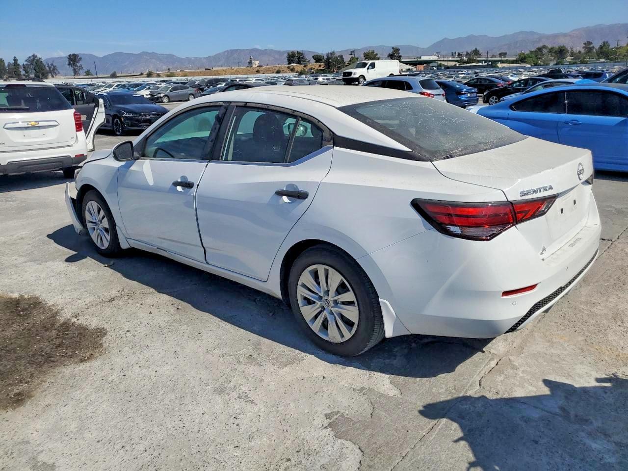 2024 Nissan Sentra S - Фото 2