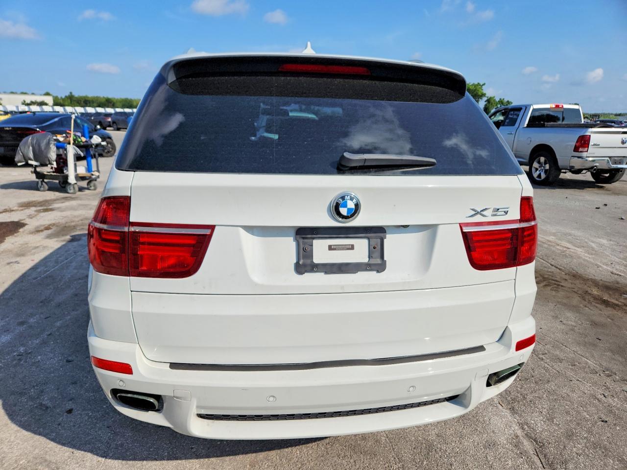 2012 BMW X5 xDrive50I - Фото 6