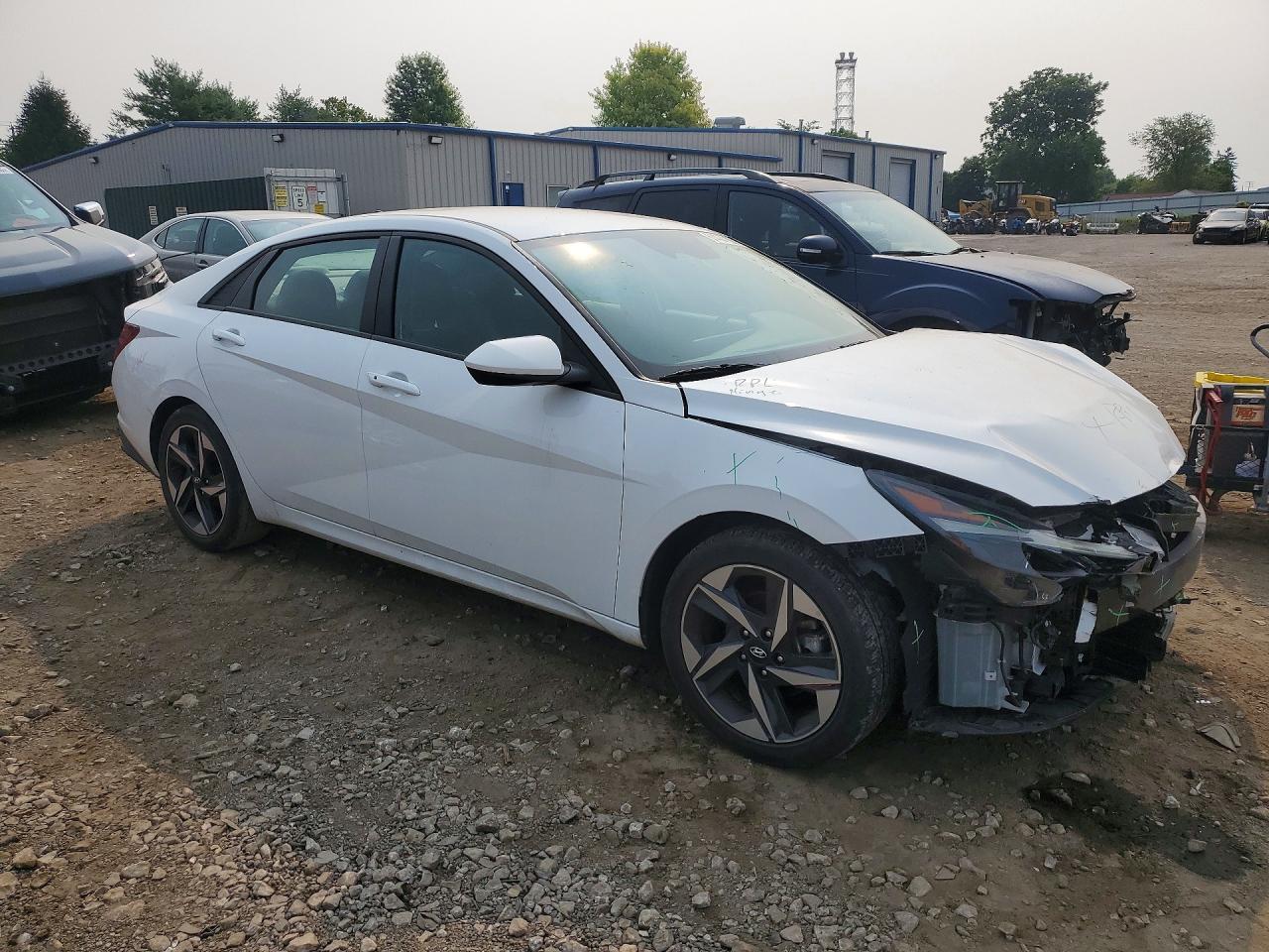 2023 Hyundai Elantra Sel - Фото 4