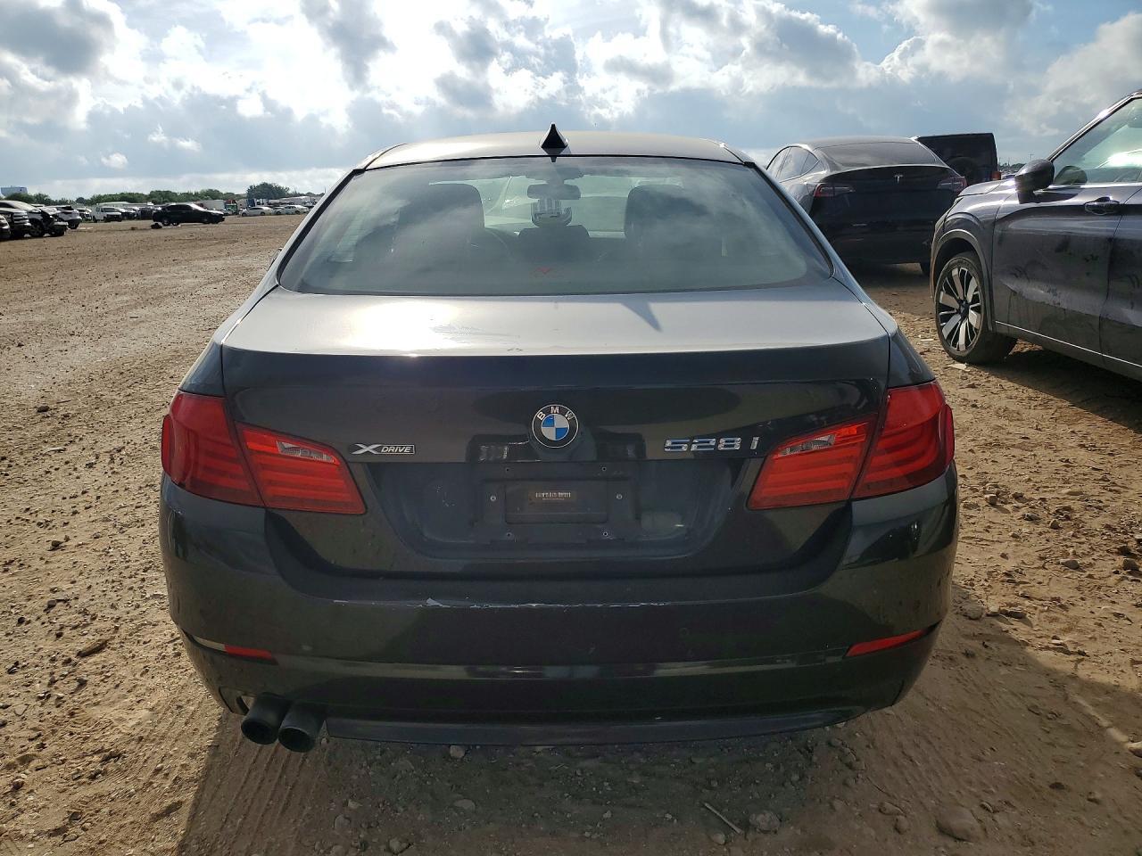2013 BMW 528 Xi - Фото 6
