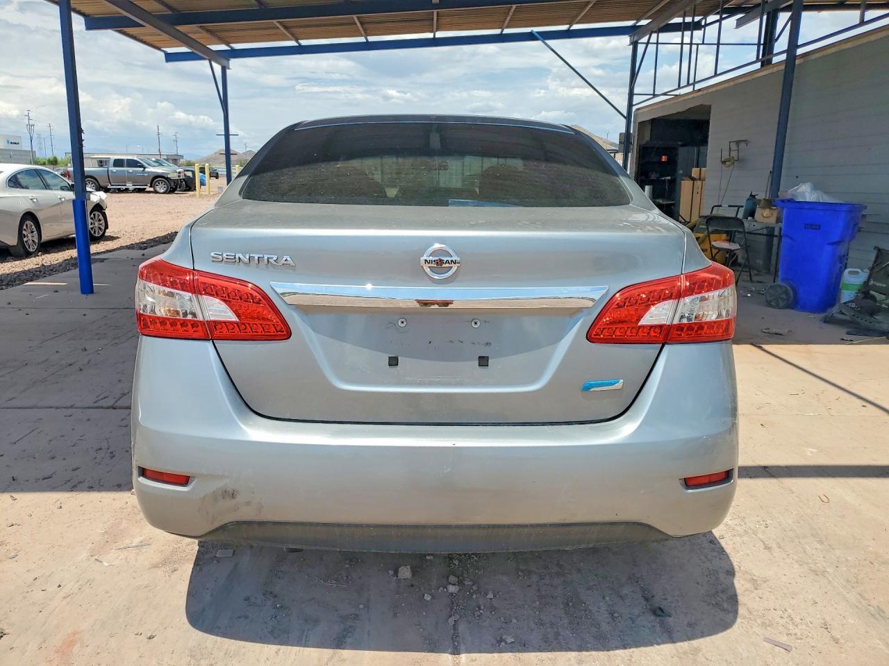 2014 Nissan Sentra S - Фото 6