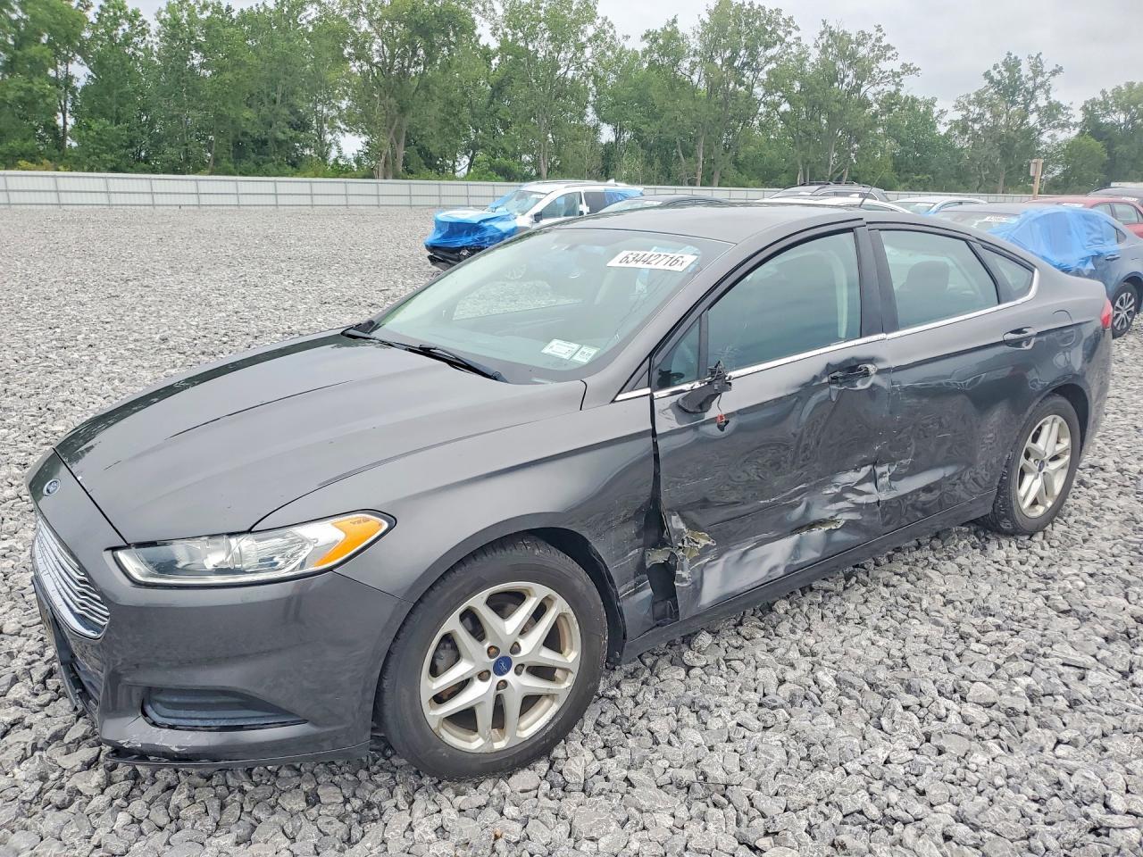 2015 Ford Fusion Se - Image 2