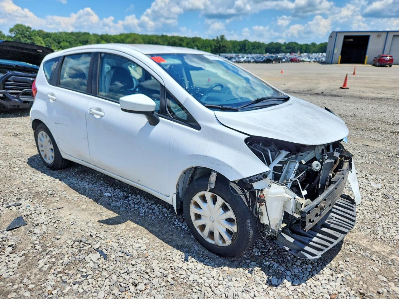 2016 Nissan Versa Note S - Фото 4