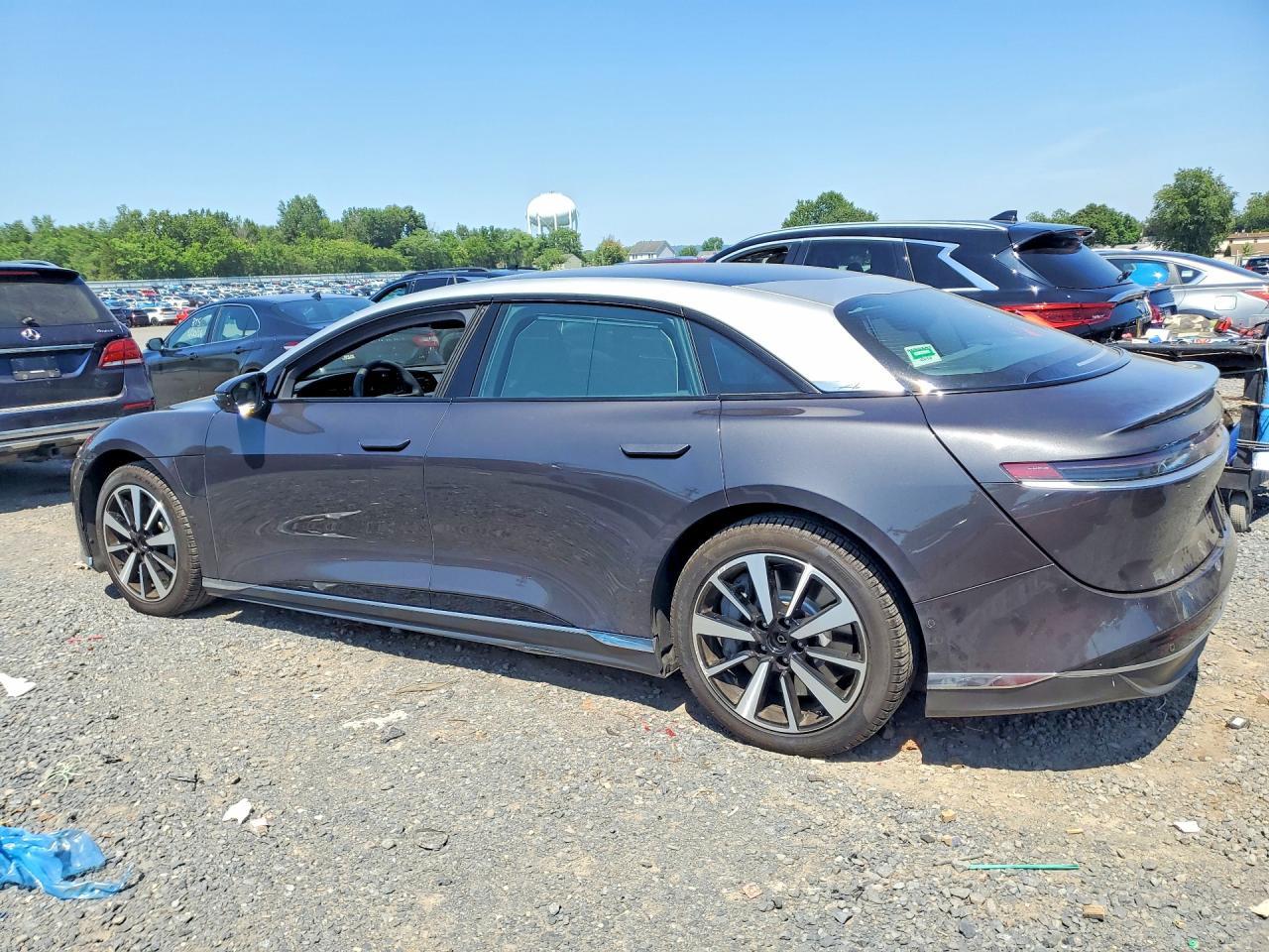 2025 Lucid Motors Air Touring - Фото 2