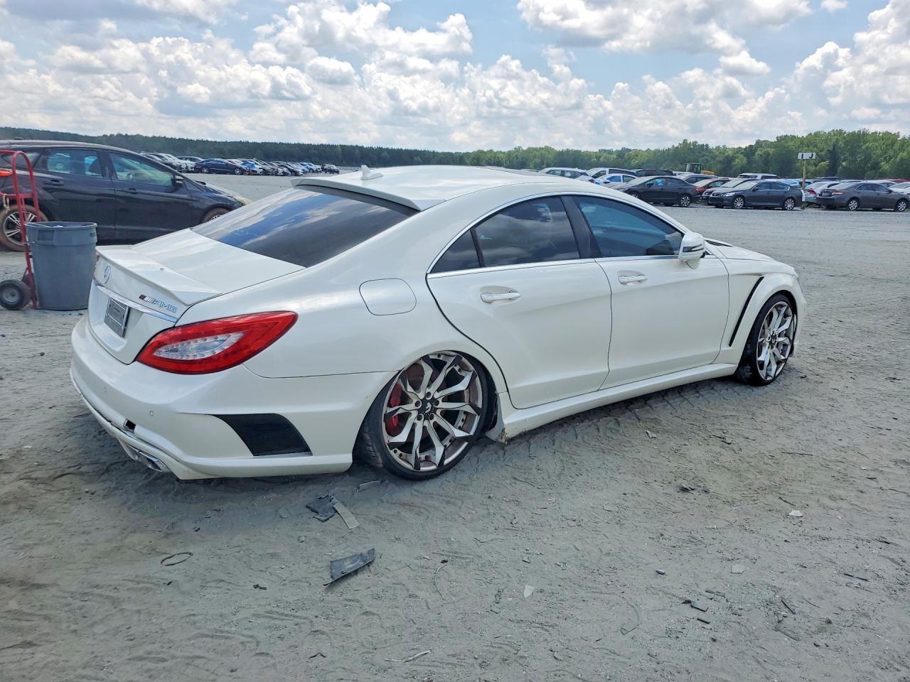 2014 Mercedes-Benz Cls 63 Amg S-Model - Фото 3