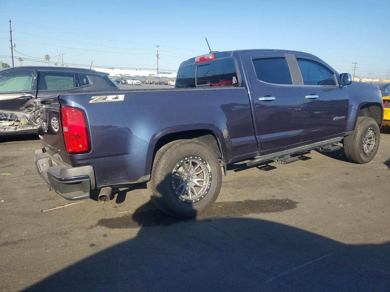 2018 Chevrolet Colorado Z71 - Фото 3
