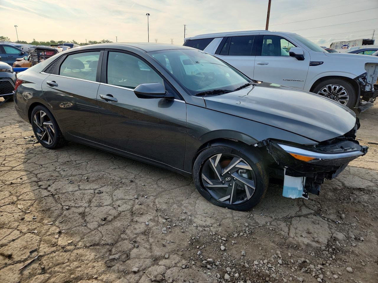 2025 Hyundai Elantra Sel - Фото 4