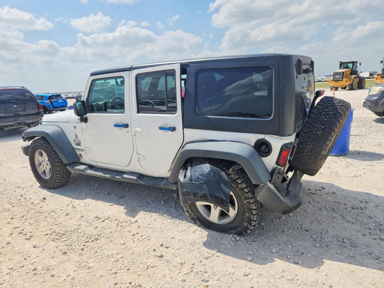 2015 Jeep Wrangler Unlimited Sport - Image 2