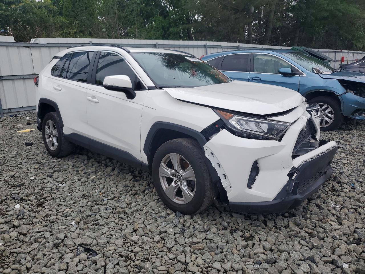 2019 Toyota Rav4 Xle - Фото 4