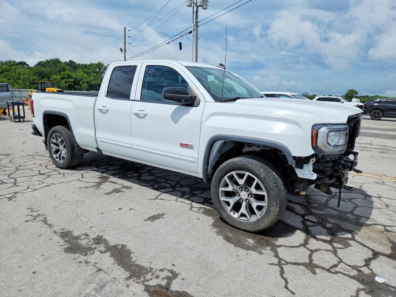 2018 GMC Sierra K1500 Slt - Image 4