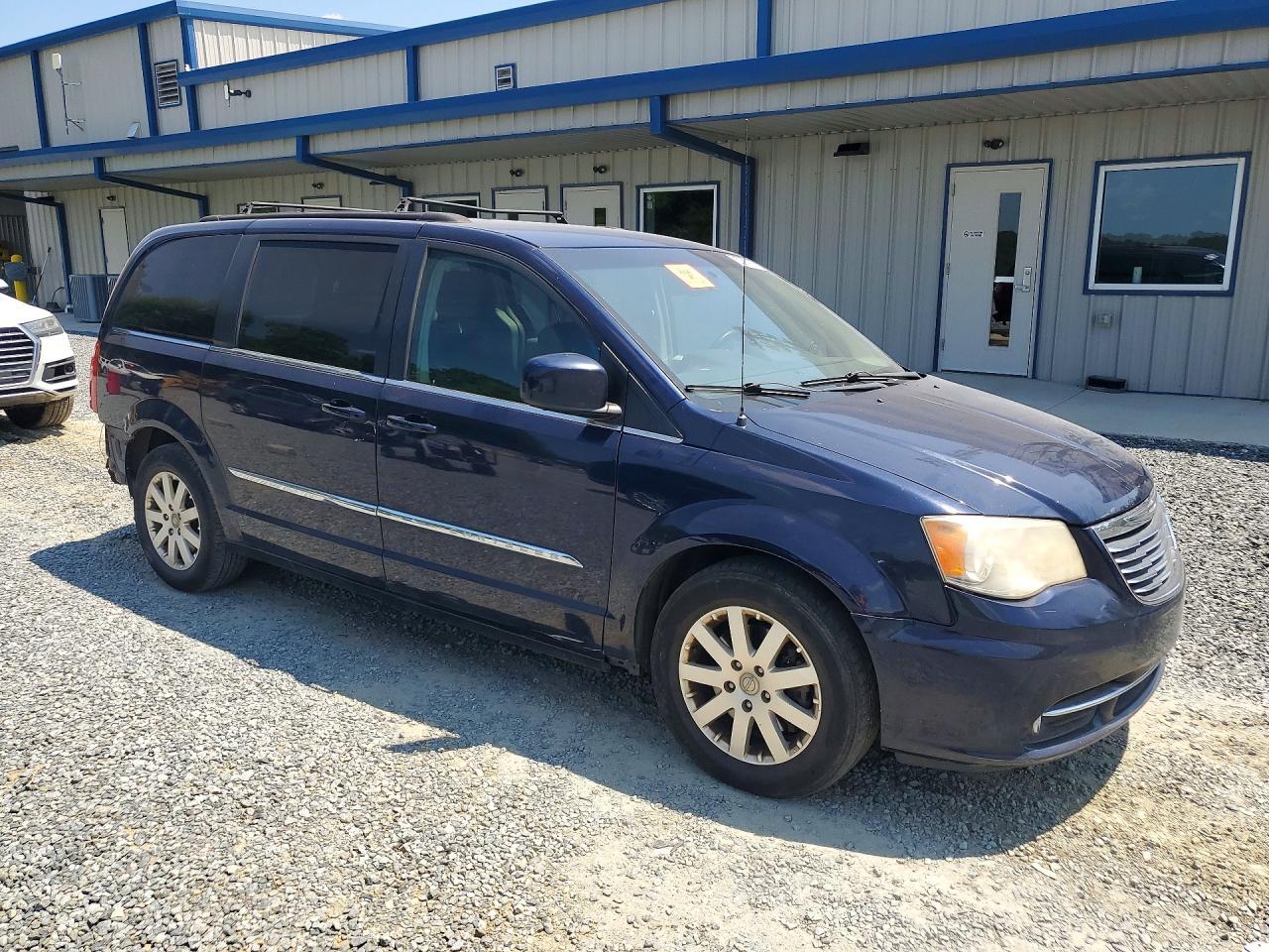 2012 Chrysler Town & Country Touring - Фото 4