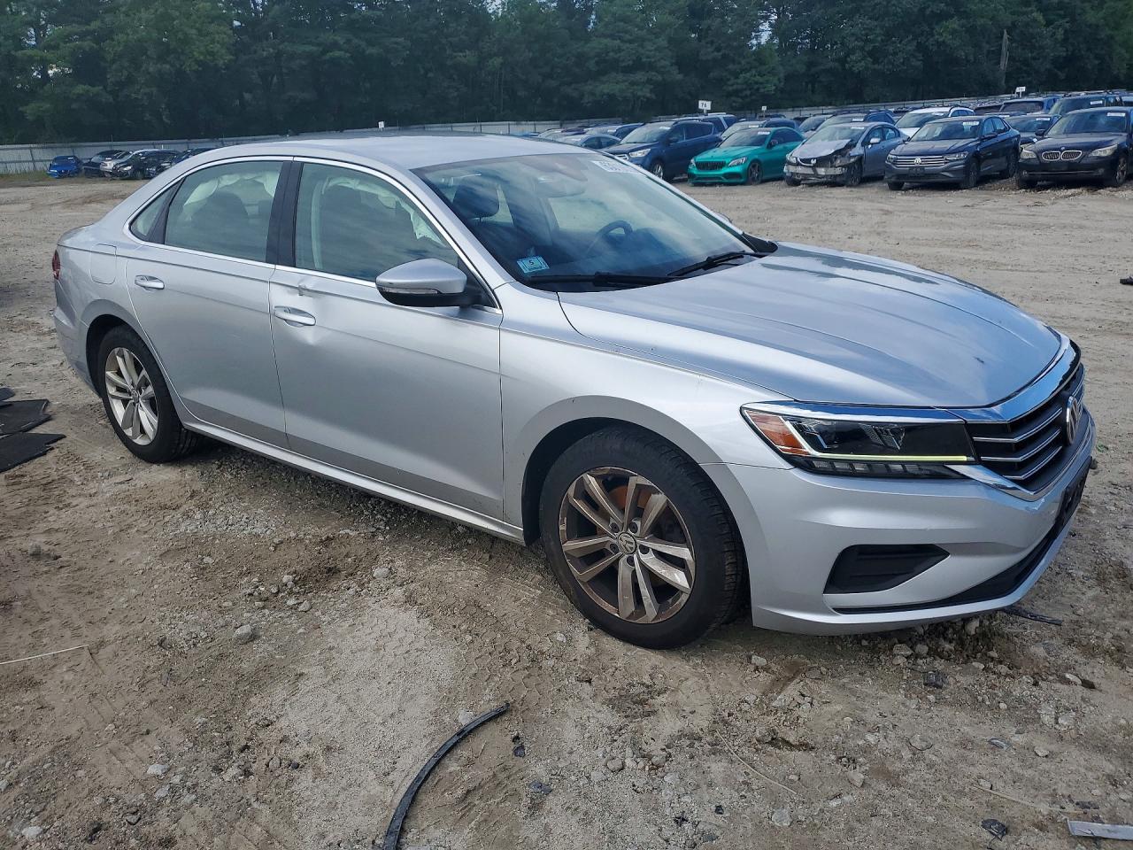 2020 Volkswagen Passat Se - Фото 4