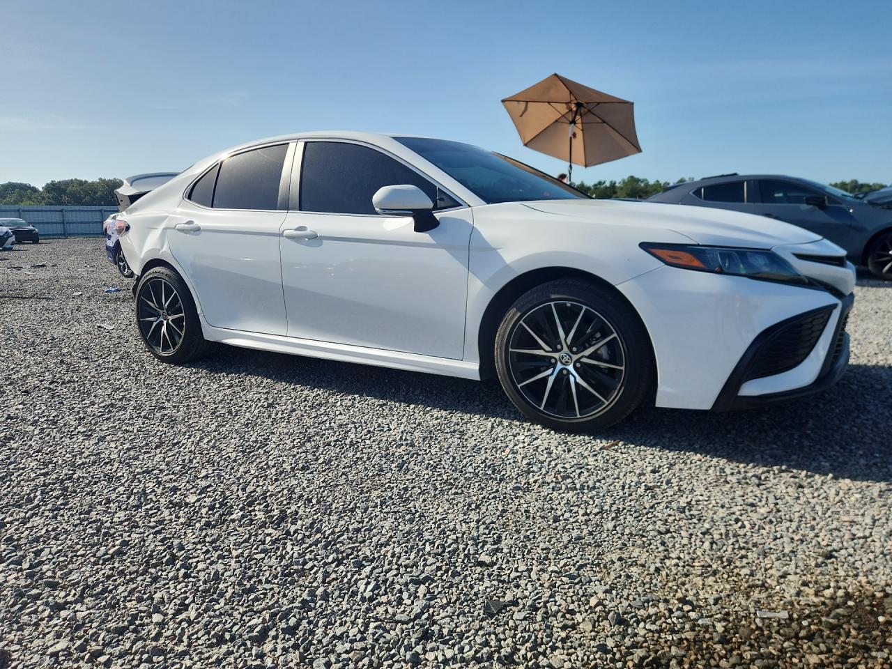 2024 Toyota Camry Se - Фото 4