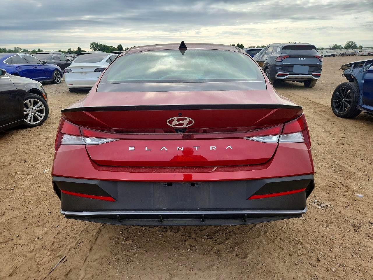 2025 Hyundai Elantra Sel Sport - Фото 6