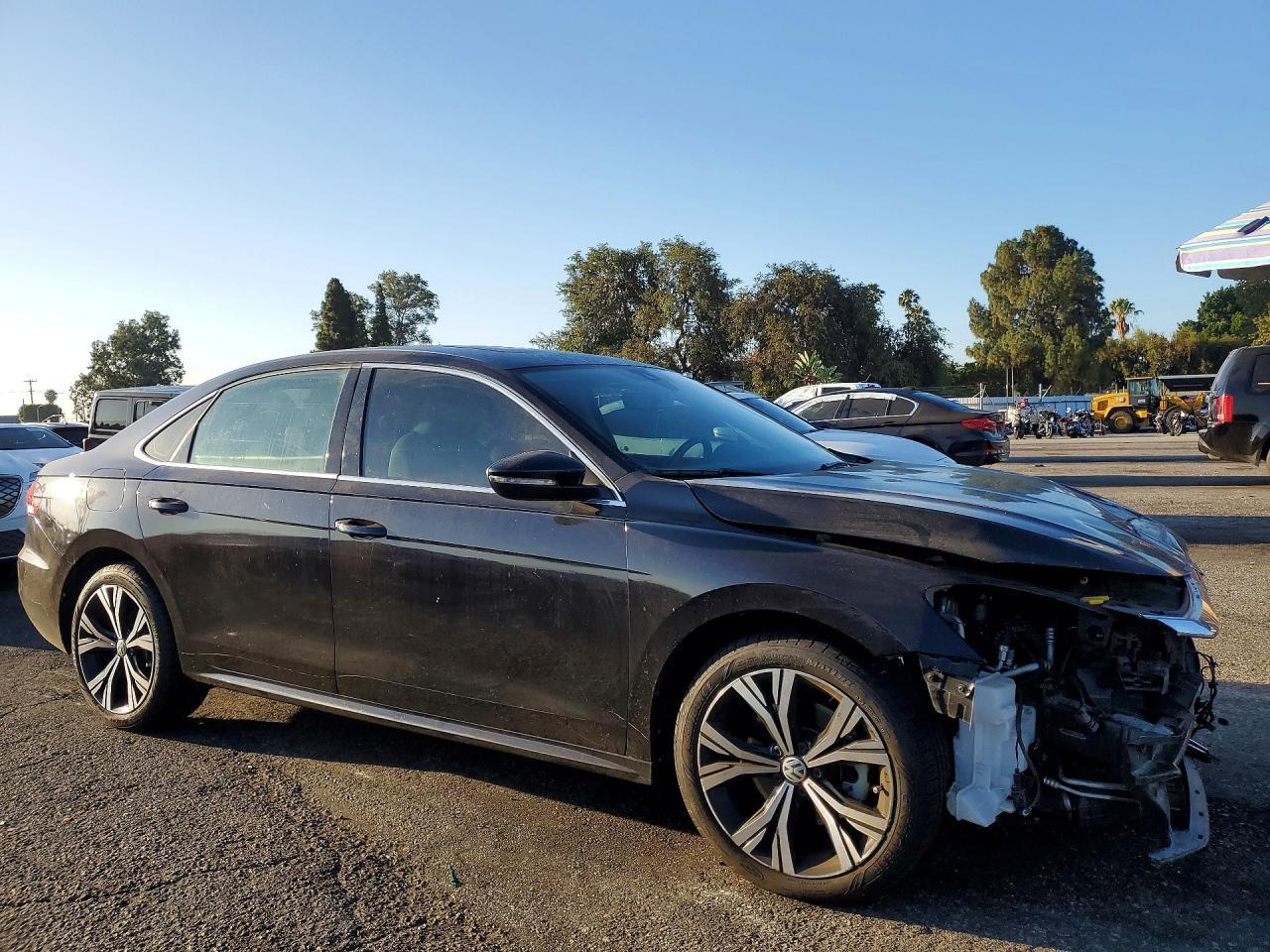 2020 Volkswagen Passat Sel - Фото 4