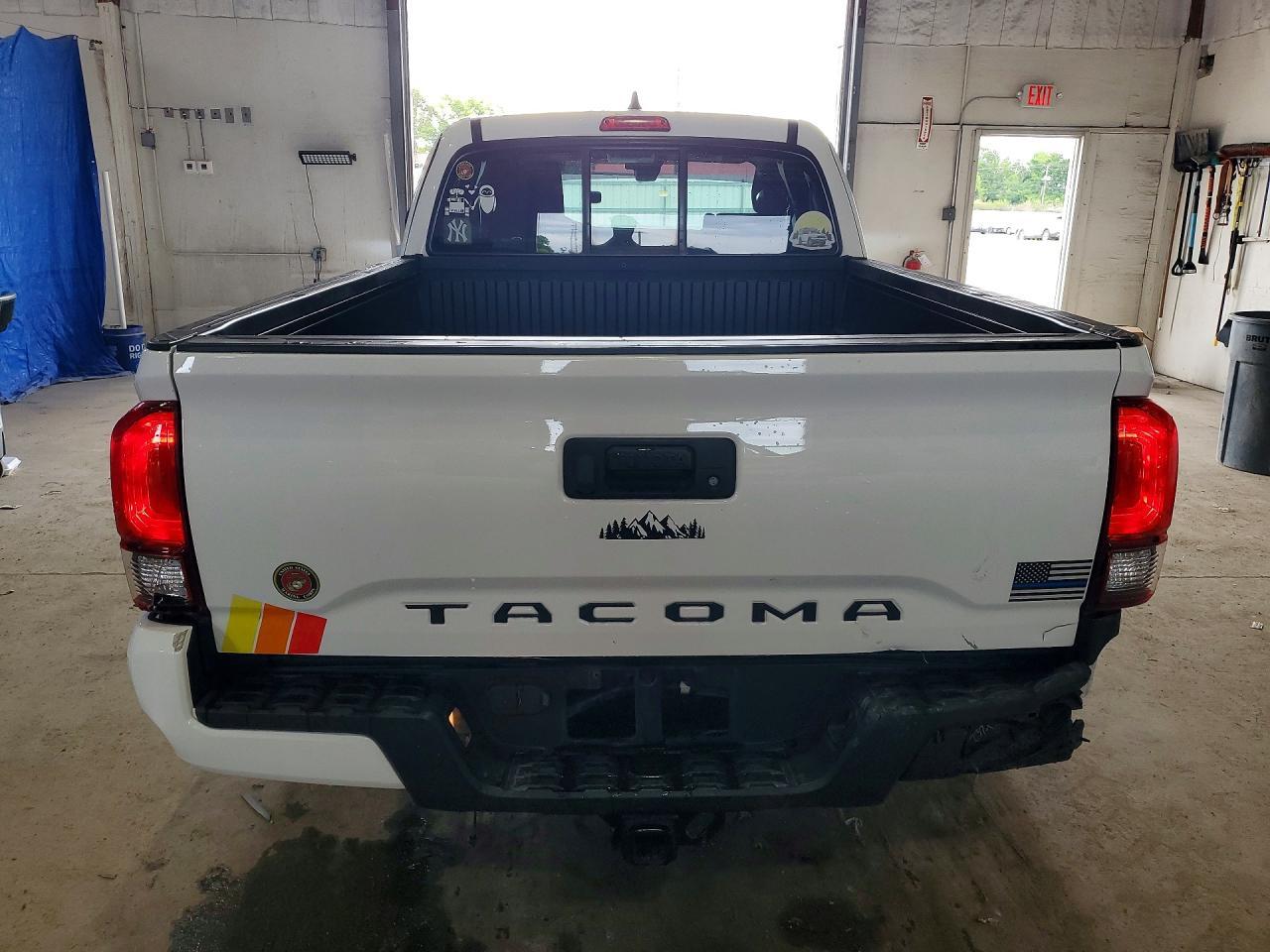 2022 Toyota Tacoma Sr V6 - Image 6