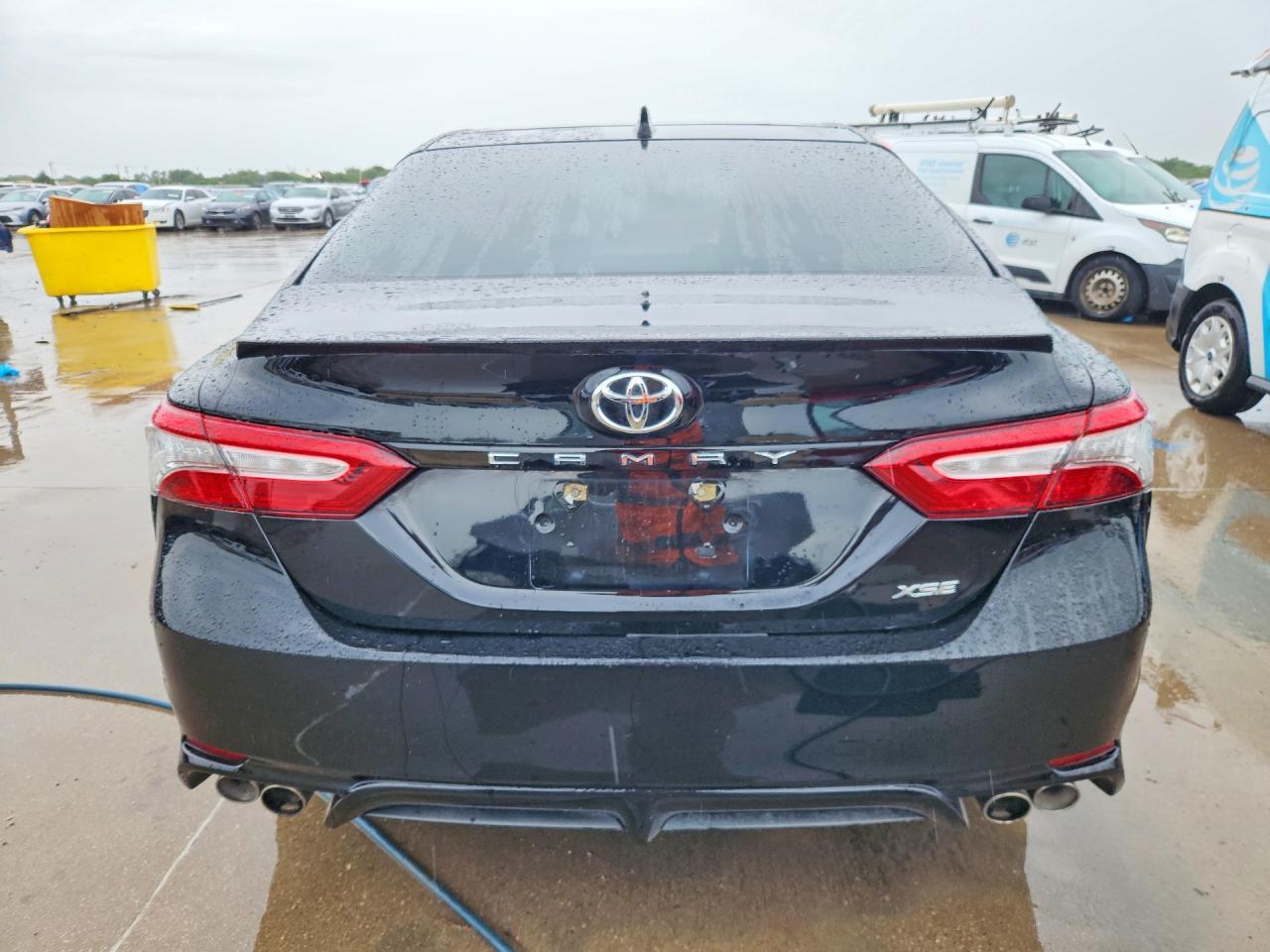 2019 Toyota Camry Xse V6 - Image 6