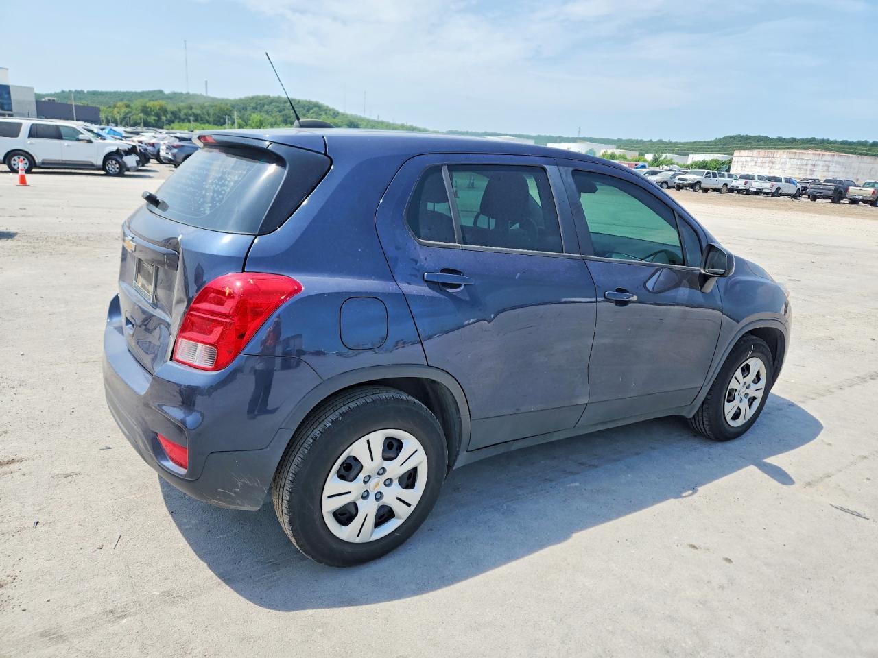 2018 Chevrolet Trax Ls - Фото 3