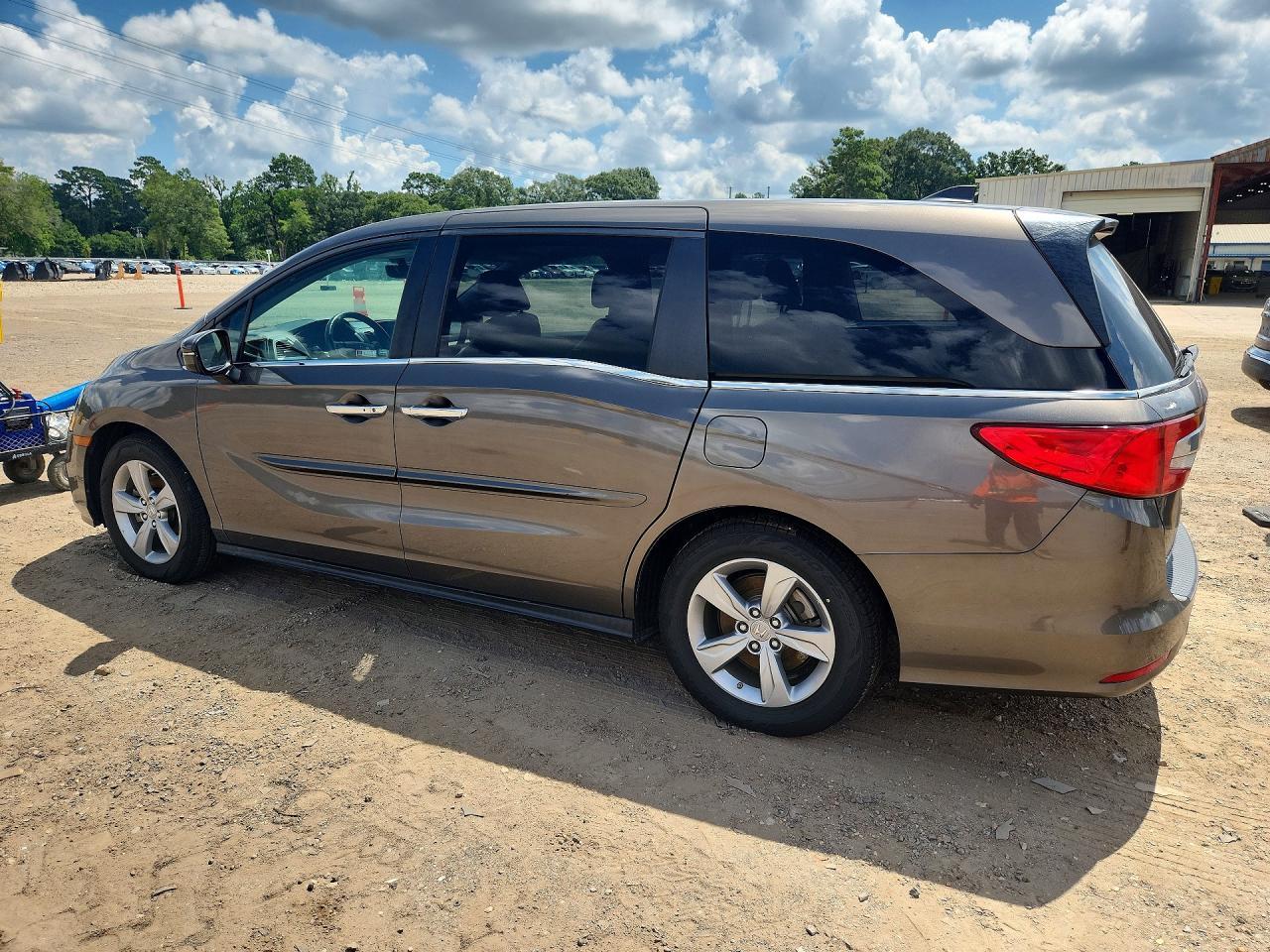 2019 Honda Odyssey Exl - Фото 2