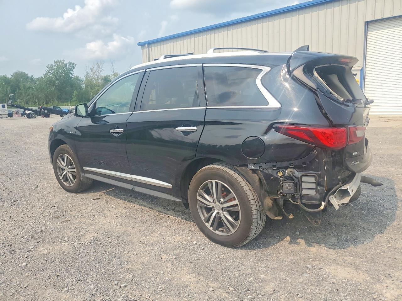 2020 Infiniti Qx60 Luxe - Image 2
