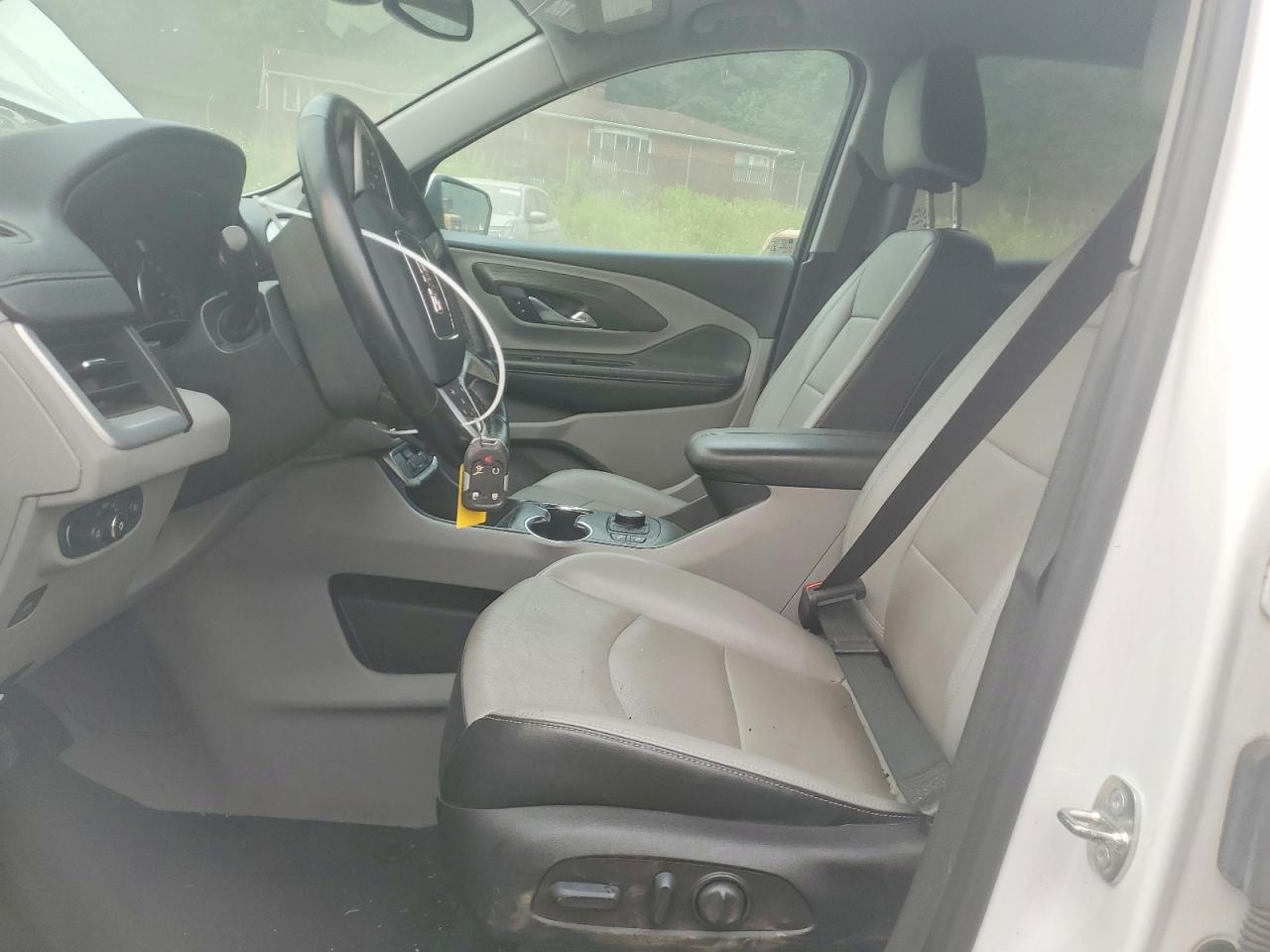 2023 GMC Terrain Slt - Image 7