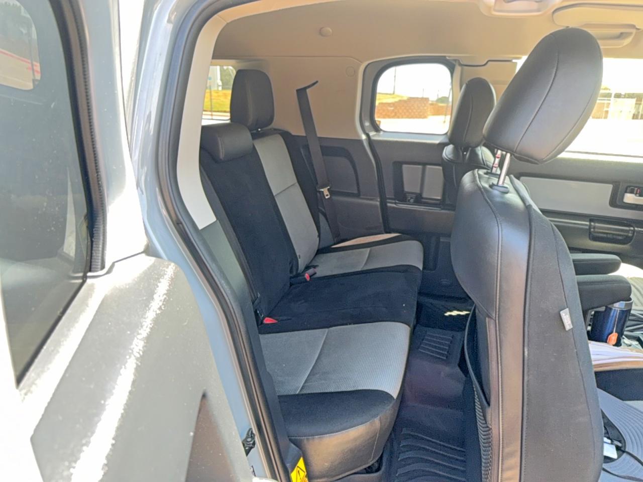 2013 Toyota Fj Cruiser Base - Фото 6