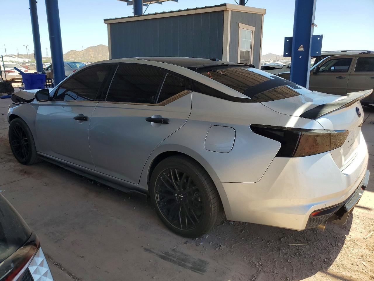 2019 Nissan Altima Sl - Фото 2