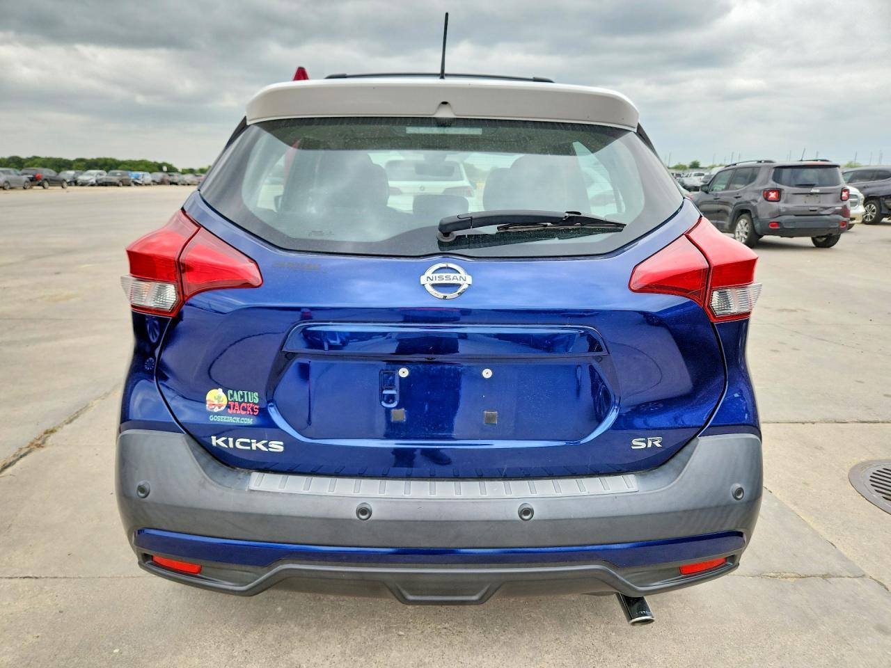 2020 Nissan Kicks Sr - Фото 6