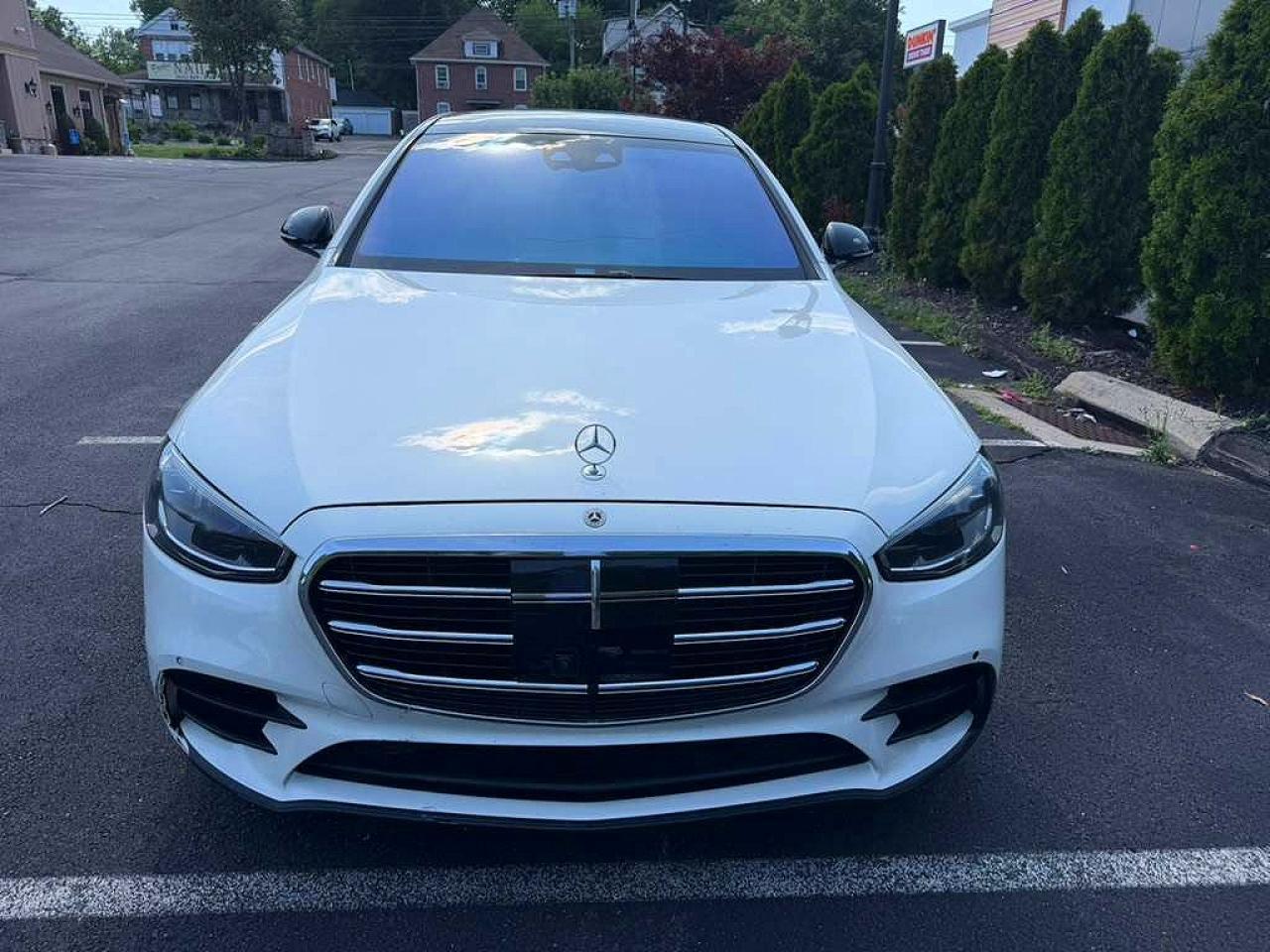 2022 Mercedes-Benz S 580 4Matic - Image 5