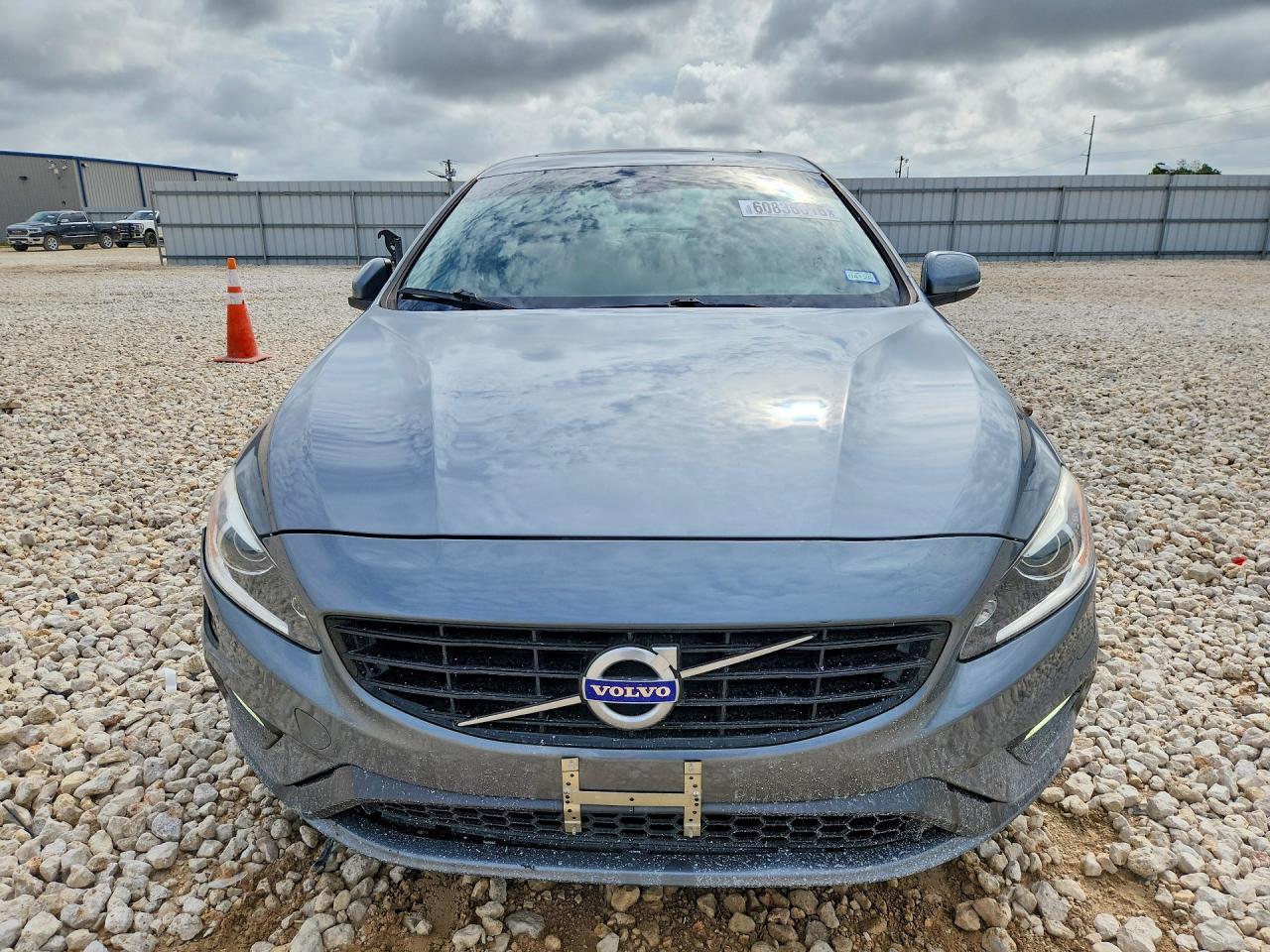 2017 Volvo S60 - Фото 5