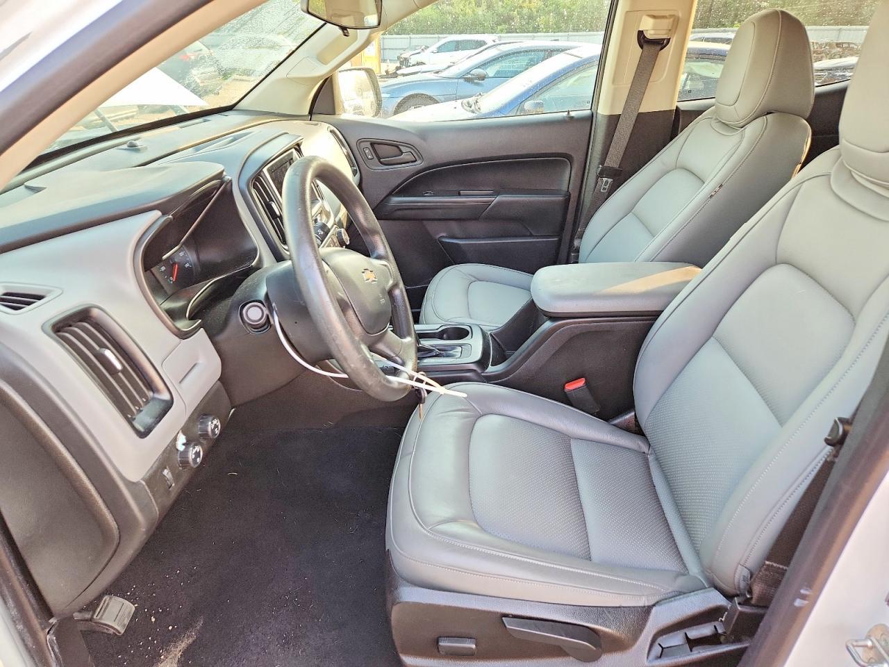 2022 Chevrolet Colorado - Image 7