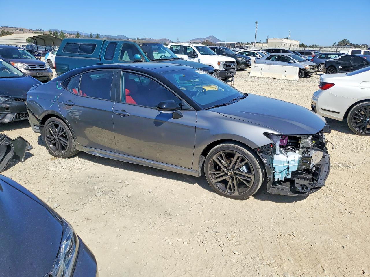 2026 Toyota Camry Xse - Image 4