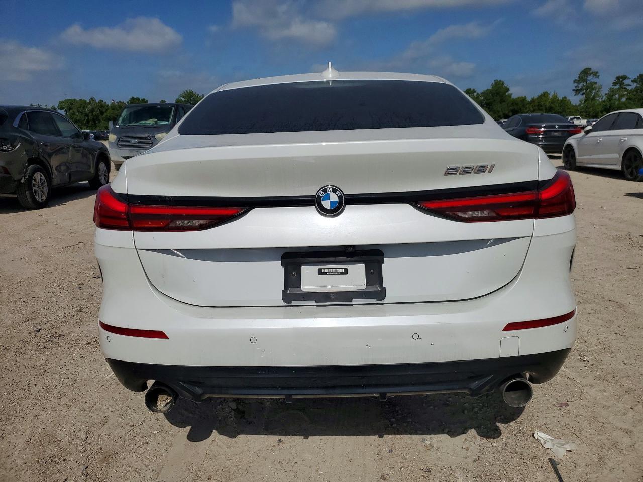 2022 BMW 228I - Image 6