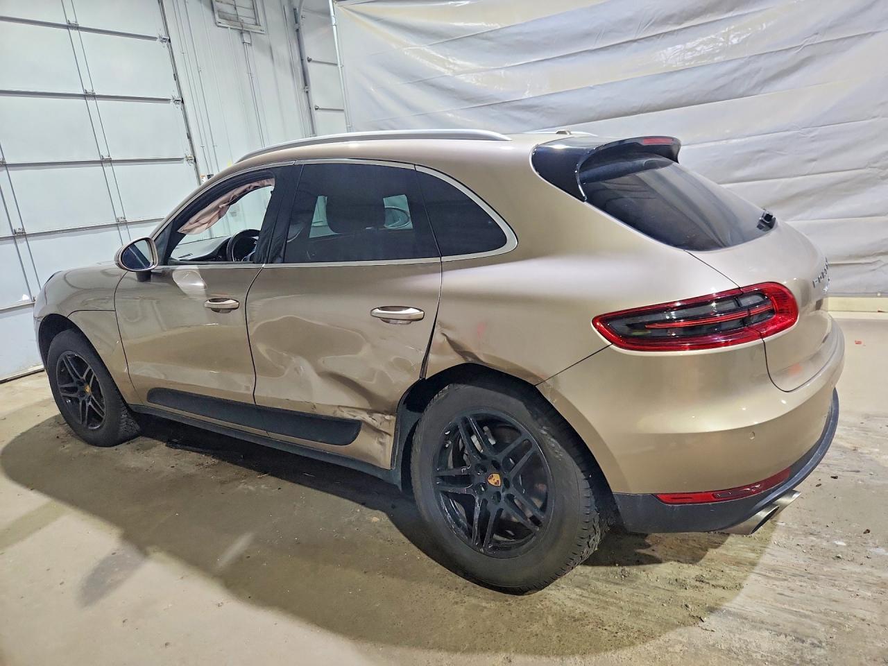 2015 Porsche Macan S - Image 2