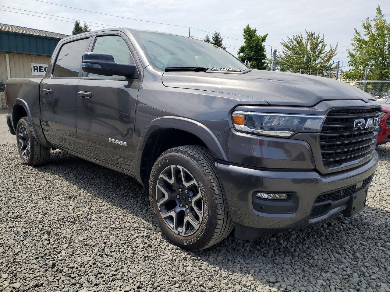 2025 Ram 1500 Laramie - Фото 4