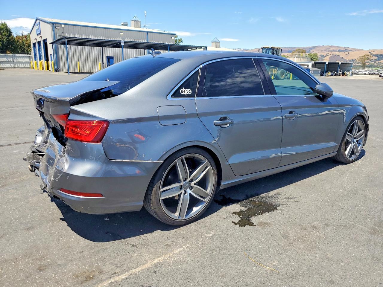 2015 Audi A3 Premium Plus - Фото 3
