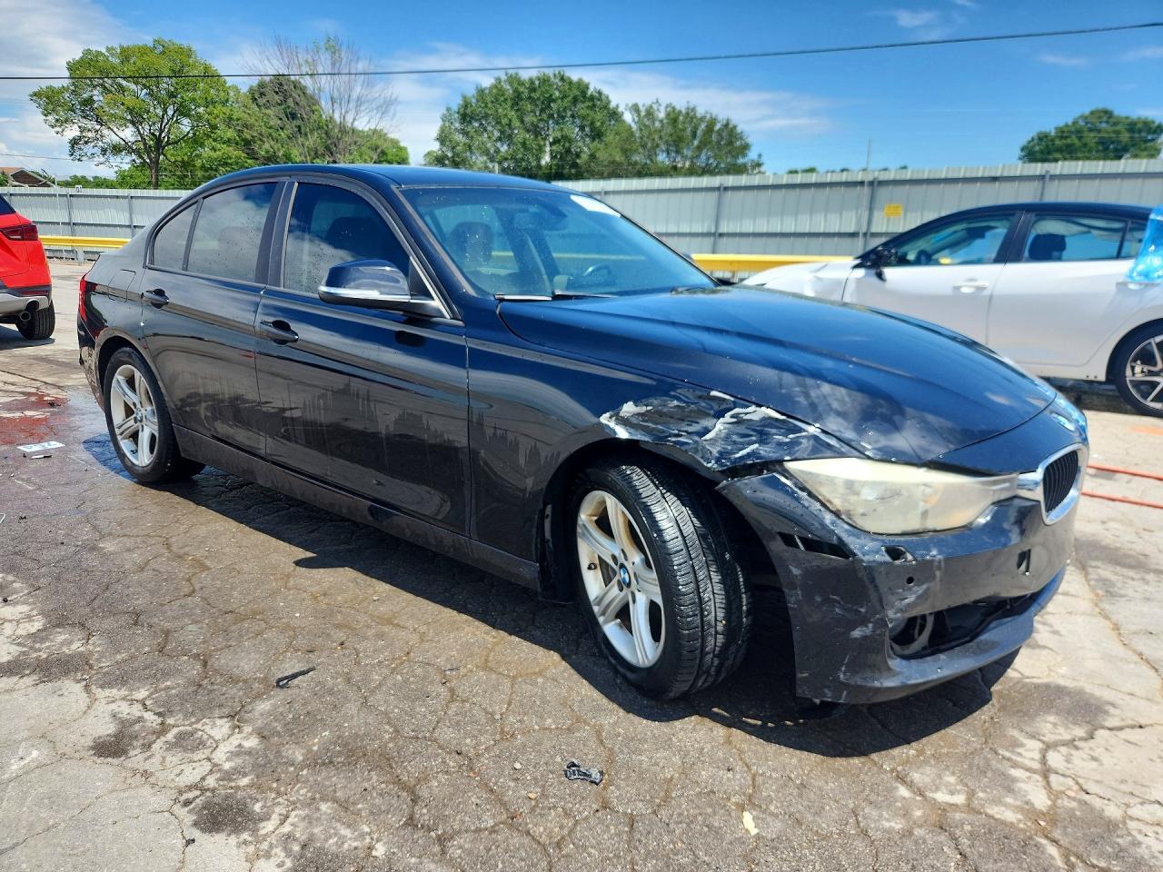 2015 BMW 328 I - Фото 4