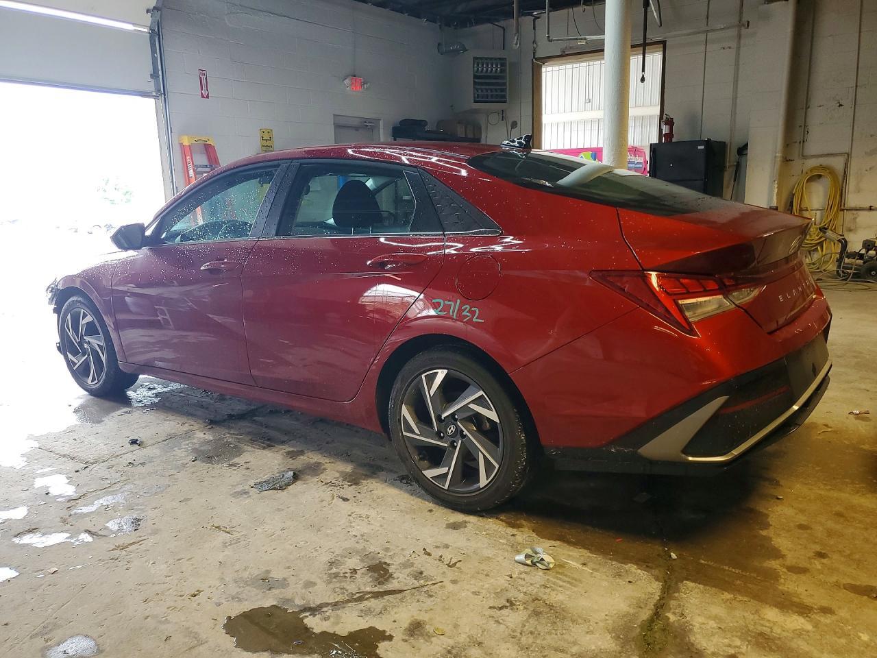 2025 Hyundai Elantra Sel - Фото 2