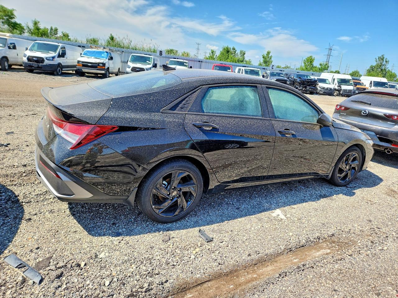2026 Hyundai Elantra Sel Sport - Фото 3
