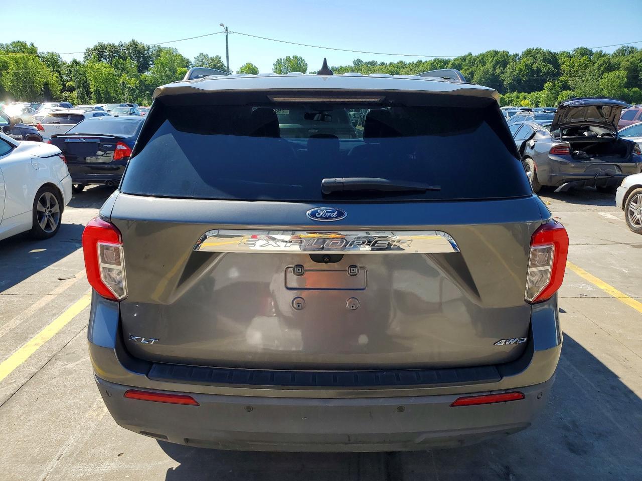 2022 Ford Explorer - Фото 6