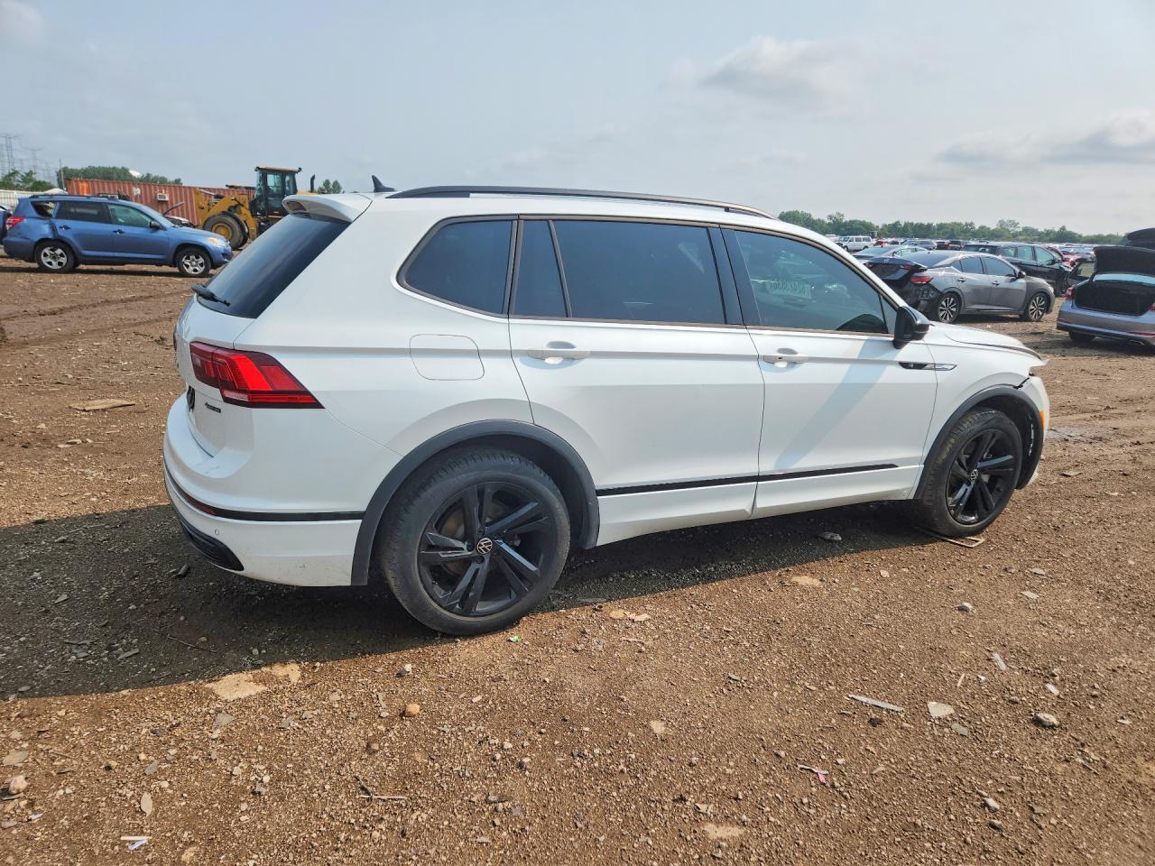2024 Volkswagen Tiguan Se R-Line Black - Фото 3