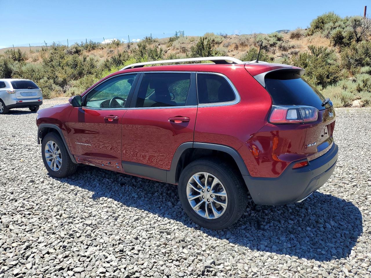 2021 Jeep Cherokee Latitude Lux - Image 2
