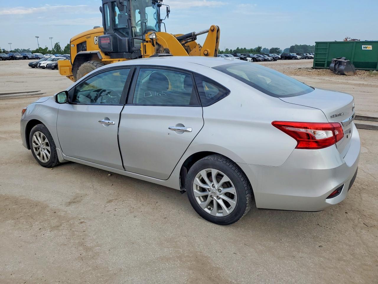 2019 Nissan Sentra Sv - Фото 2