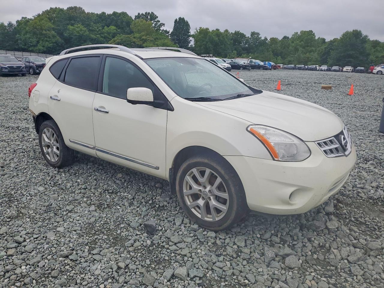 2013 Nissan Rogue S - Фото 4