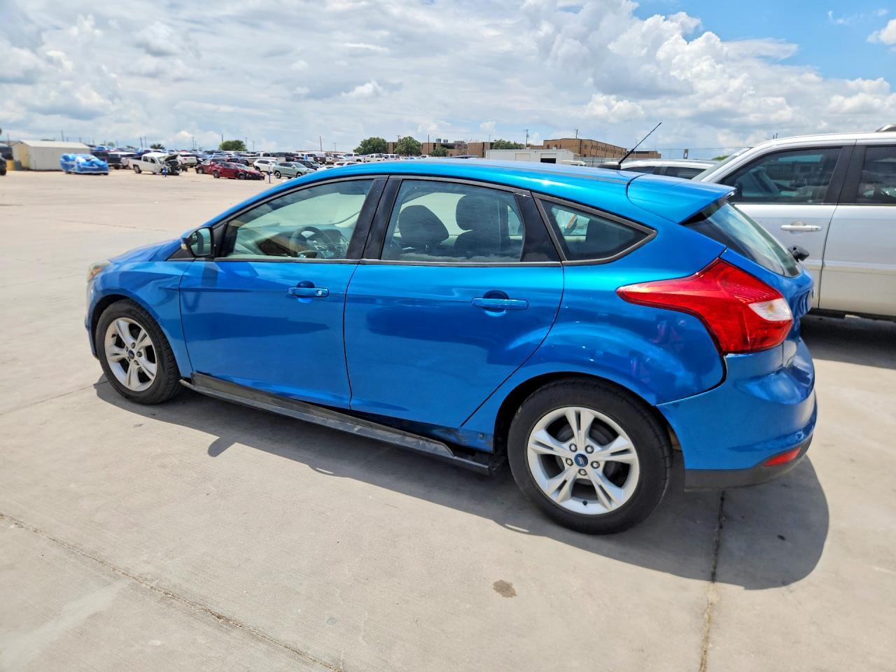 2014 Ford Focus Se - Image 2