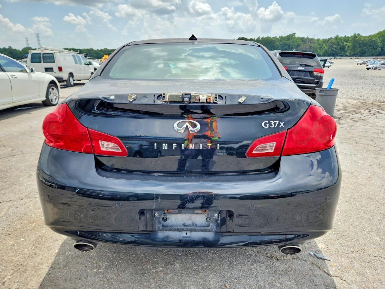2013 Infiniti G37 Sedan X - Фото 6