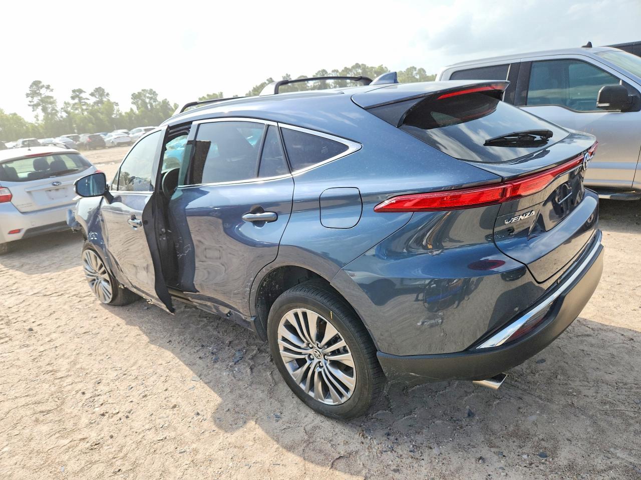 2024 Toyota Venza Xle - Фото 2